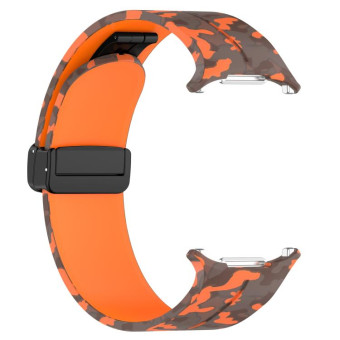 For Samsung Galaxy Watch Ultra 47mm Magnetic Folding Buckle Silicone Watch Band(Camouflage Orange)