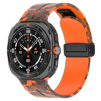 For Samsung Galaxy Watch Ultra 47mm Magnetic Folding Buckle Silicone Watch Band(Camouflage Orange)