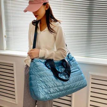 Large Capacity Short-distance Travel Bag Swimming Training Sports Fitness Handbag(Lake Blue)