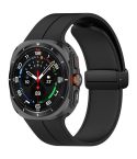 For Samsung Galaxy Watch Ultra 47mm Groove Style Folding Magnetic Buckle Silicone Watch Band(Black)