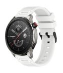 For Amazfit Watch 22mm Vertical Pattern Black Buckle Silicone Watch Band(White)