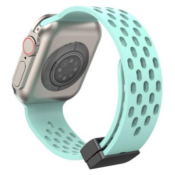 Magnetic Clasp Silicone Watch Band For Apple Watch Series 9&8&7 41mm / SE 3&SE 2&6&SE&5&4 40mm / 3&2&1 38mm(Gen Green)